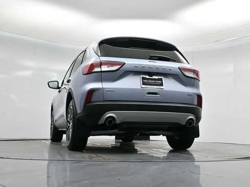 Certified 2022 Ford Escape SEL w/ Technology Package image 51