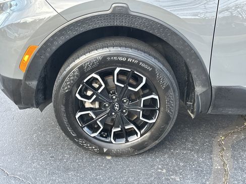 Used 2023 Hyundai Santa Cruz SEL Premium image 13