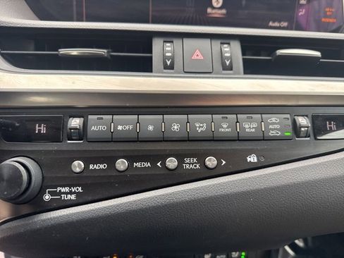 Used 2019 Lexus ES 350 image 23