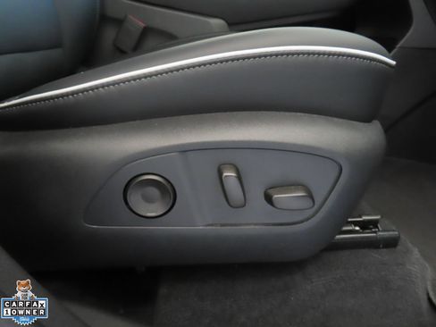 Used 2026 Buick Enclave Preferred FWD image 30