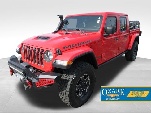 Used 2021 Jeep Gladiator Mojave image 1