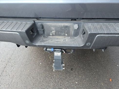 Used 2023 Ford F350 Lariat w/ Lariat Ultimate Package image 8