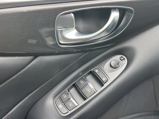 Certified 2018 INFINITI Q50 Pure RWD image 10
