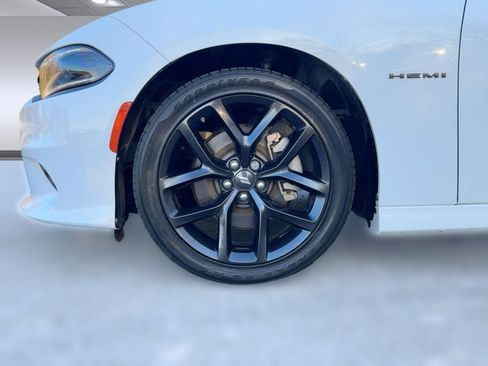 Used 2022 Dodge Charger R/T w/ Blacktop Package image 11