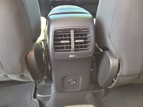 Used 2022 Ford Escape SE w/ Convenience Package FWD image 17