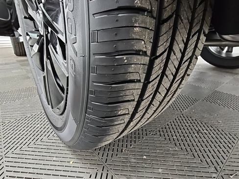 New 2026 Buick Encore GX Sport Touring w/ Advanced Technology Package image 39