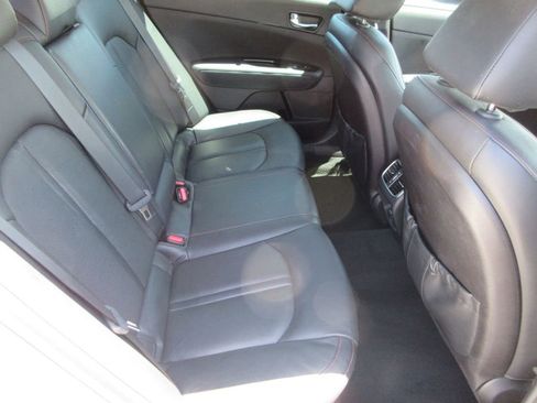 Used 2016 Kia Optima SX w/ Premium Technology Package FWD image 17