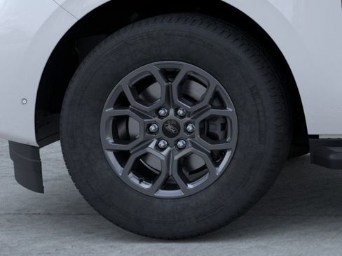 New 2026 Ford Expedition Active RWD image 19