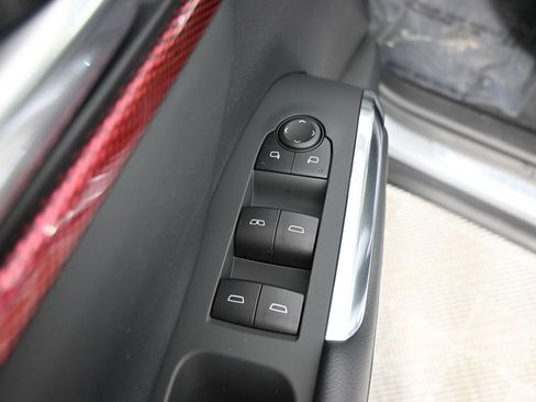 Used 2026 Chevrolet Traverse Z71 w/ LPO, Floor Liner Package AWD/4WD image 20