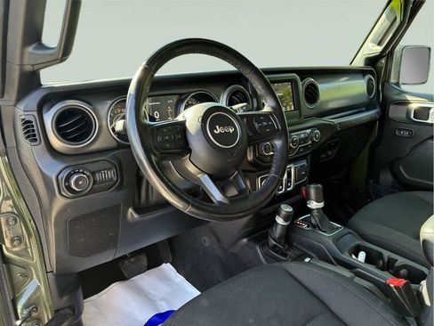 Used 2021 Jeep Wrangler Sport AWD/4WD image 14
