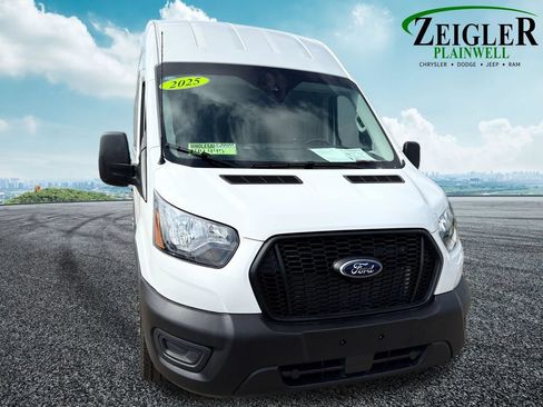 Used 2025 Ford Transit 250 148 High Roof AWD image 8