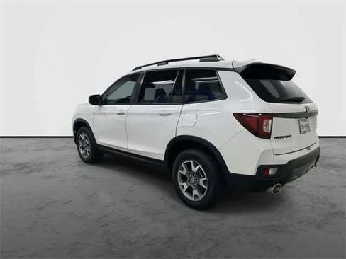 Certified 2023 Honda Passport TrailSport image 9