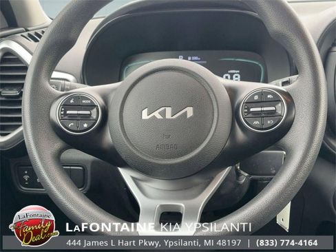 Used 2023 Kia Soul LX w/ Option Group 015 image 18