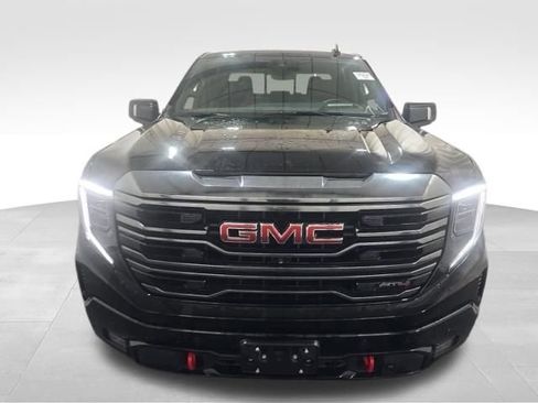 Used 2023 GMC Sierra 1500 AT4 w/ Technology Package AWD/4WD image 2