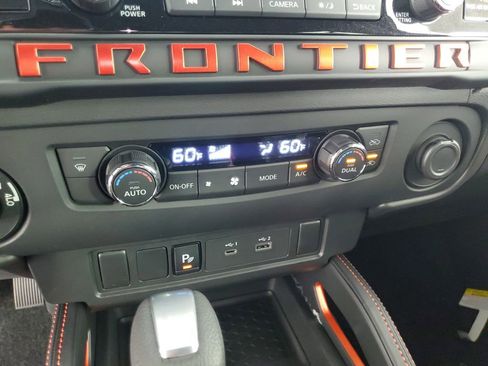 New 2025 Nissan Frontier PRO-4X AWD/4WD image 19