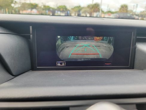 Used 2022 Lexus RC 350 F Sport RWD image 17
