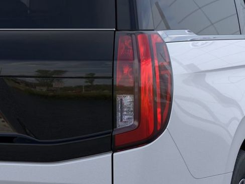 New 2025 Ford Expedition Max Active image 21