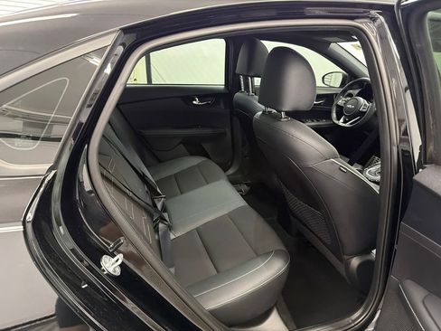 Used 2023 Kia Forte GT-Line w/ GT-Line Premium Package image 15