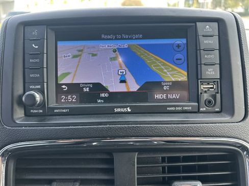 Used 2019 Dodge Grand Caravan GT w/ Safety Sphere Group FWD image 31