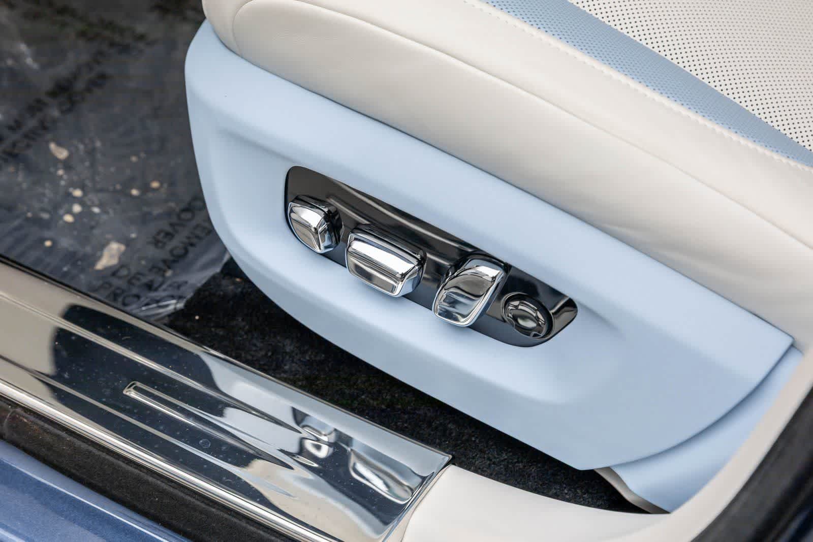 New 2026 Rolls-Royce Ghost AWD/4WD image 13