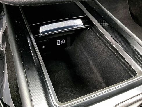 Used 2022 Lincoln Corsair AWD w/ Equipment Group 101A image 32