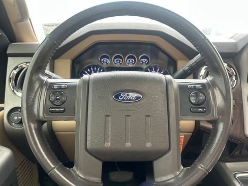 Used 2016 Ford F250 Lariat w/ Lariat Ultimate Package AWD/4WD image 12