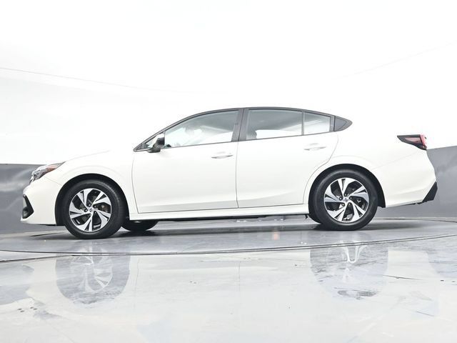 Used 2025 Subaru Legacy Premium AWD/4WD image 37
