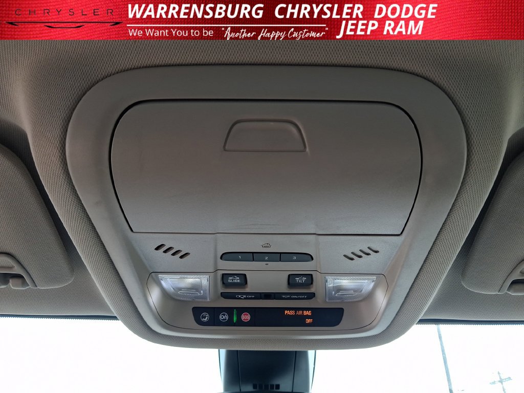 Used 2018 GMC Acadia Denali w/ Technology Package AWD/4WD image 24