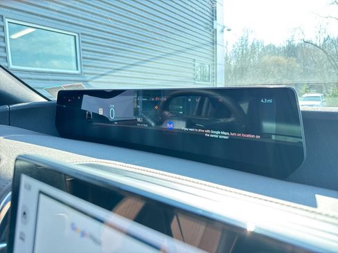 New 2026 Ford Expedition Max King Ranch image 9