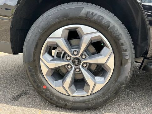 New 2027 Ford Expedition Max Active RWD image 20