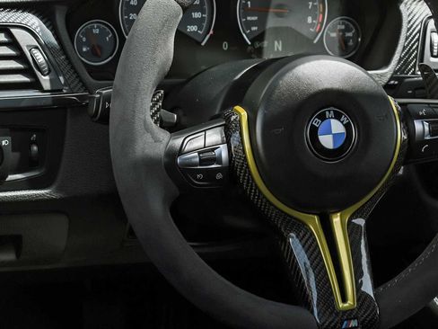 Used 2015 BMW M4 Coupe RWD image 21