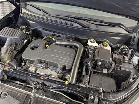 Certified 2023 Chevrolet Equinox RS w/ RS Leather Package image 38