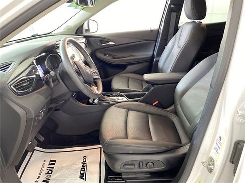 Used 2023 Buick Encore GX Essence w/ Experience Buick Package image 18