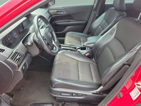 Used 2016 Honda Accord Sport image 24