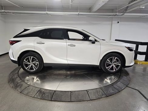 Used 2024 Lexus RX 350 Premium image 9