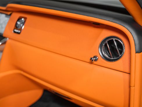 Used 2020 Rolls-Royce Cullinan image 53