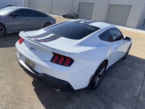 Used 2025 Ford Mustang GT Premium image 51