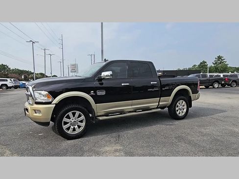 Used 2015 RAM 2500 Longhorn w/ Convenience Group AWD/4WD image 29