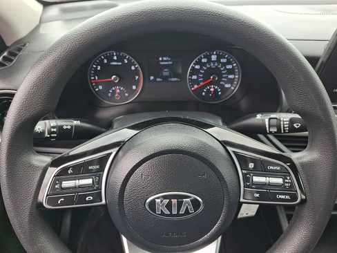 Used 2021 Kia Forte LXS image 20