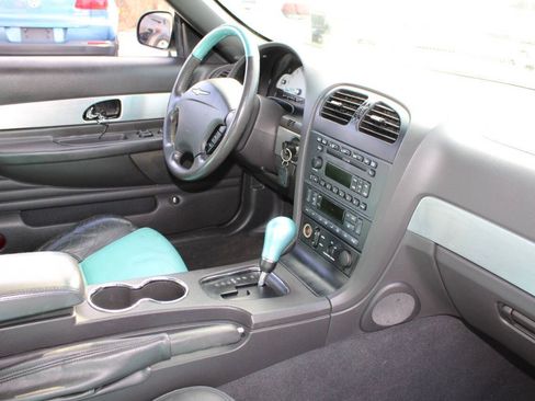 Used 2002 Ford Thunderbird RWD image 12