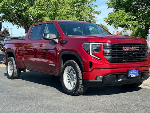 Used 2023 GMC Sierra 1500 Elevation w/ Elevation Premium Package AWD/4WD image 9
