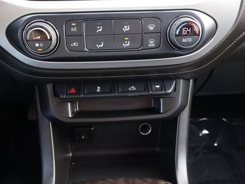 Used 2022 GMC Canyon Elevation w/ Trailering Package AWD/4WD image 21