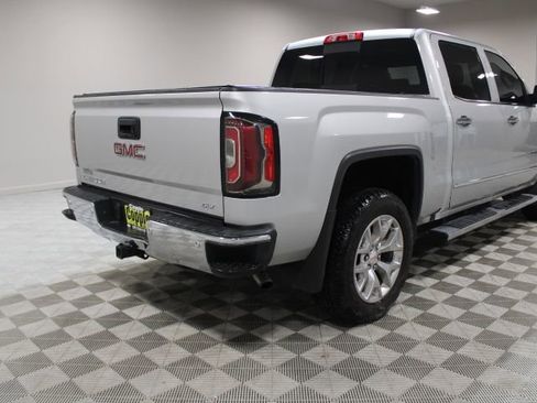 Used 2017 GMC Sierra 1500 SLT w/ SLT Premium Package image 7