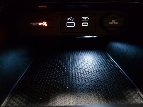 Certified 2023 Honda CR-V Sport image 37