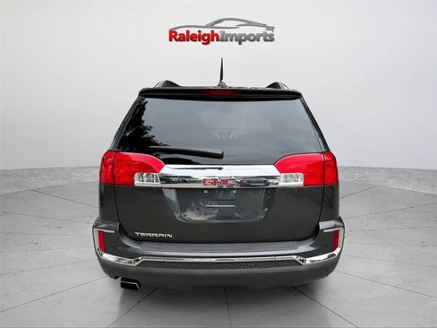 Used 2017 GMC Terrain SLT w/ Driver Alert Package I FWD image 3