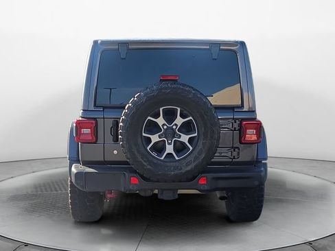 Used 2018 Jeep Wrangler Unlimited Rubicon AWD/4WD image 4