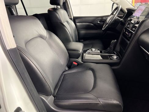 Used 2024 INFINITI QX80 Luxe image 29