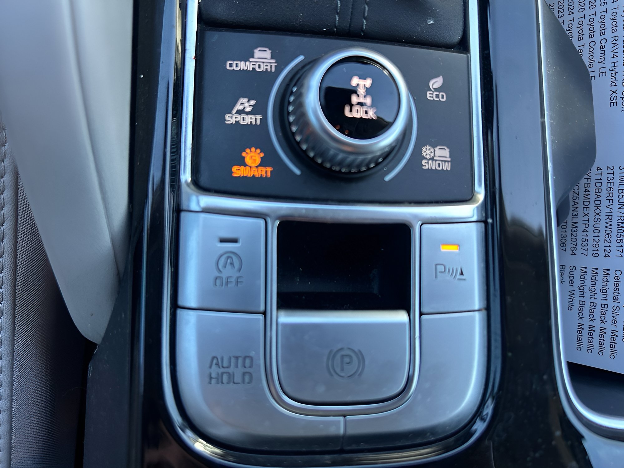 Used 2023 Kia Telluride S AWD/4WD image 28