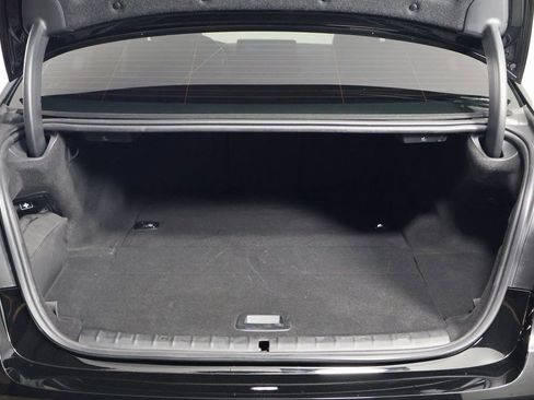 Used 2023 BMW 530e xDrive w/ Premium Package image 14