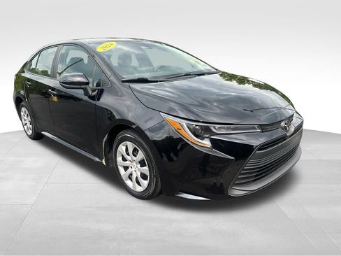 Certified 2024 Toyota Corolla LE FWD image 7